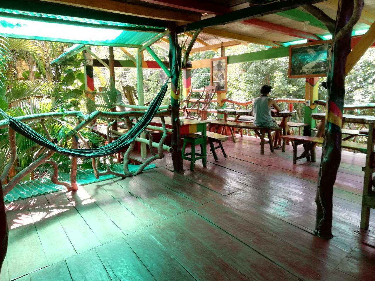 Lazy Crab Hostel Бальге Экстерьер фото